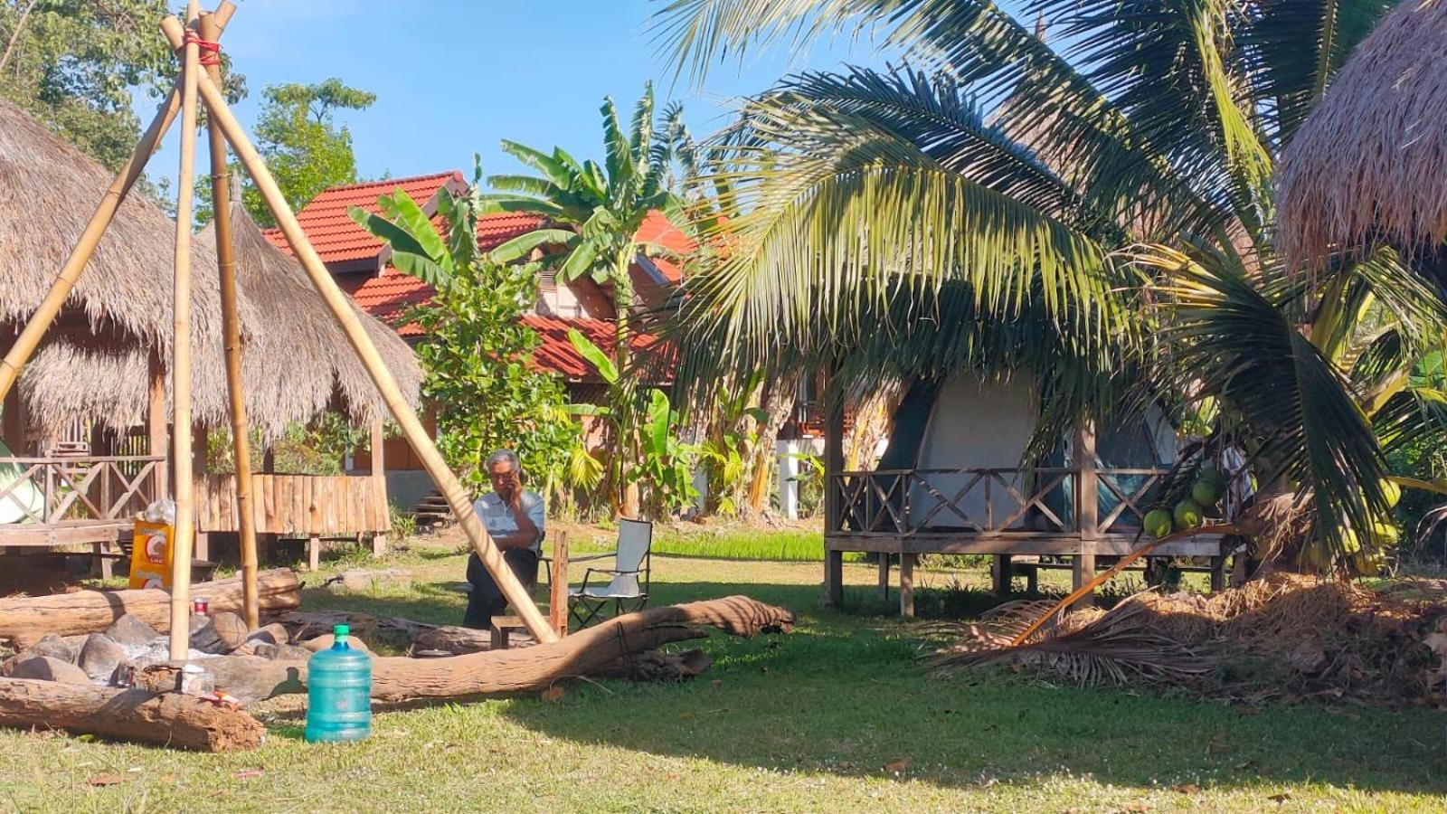 Bolaven Garden Bungalow And Tent - Tad Lo Ban Kiangtat Luaran gambar