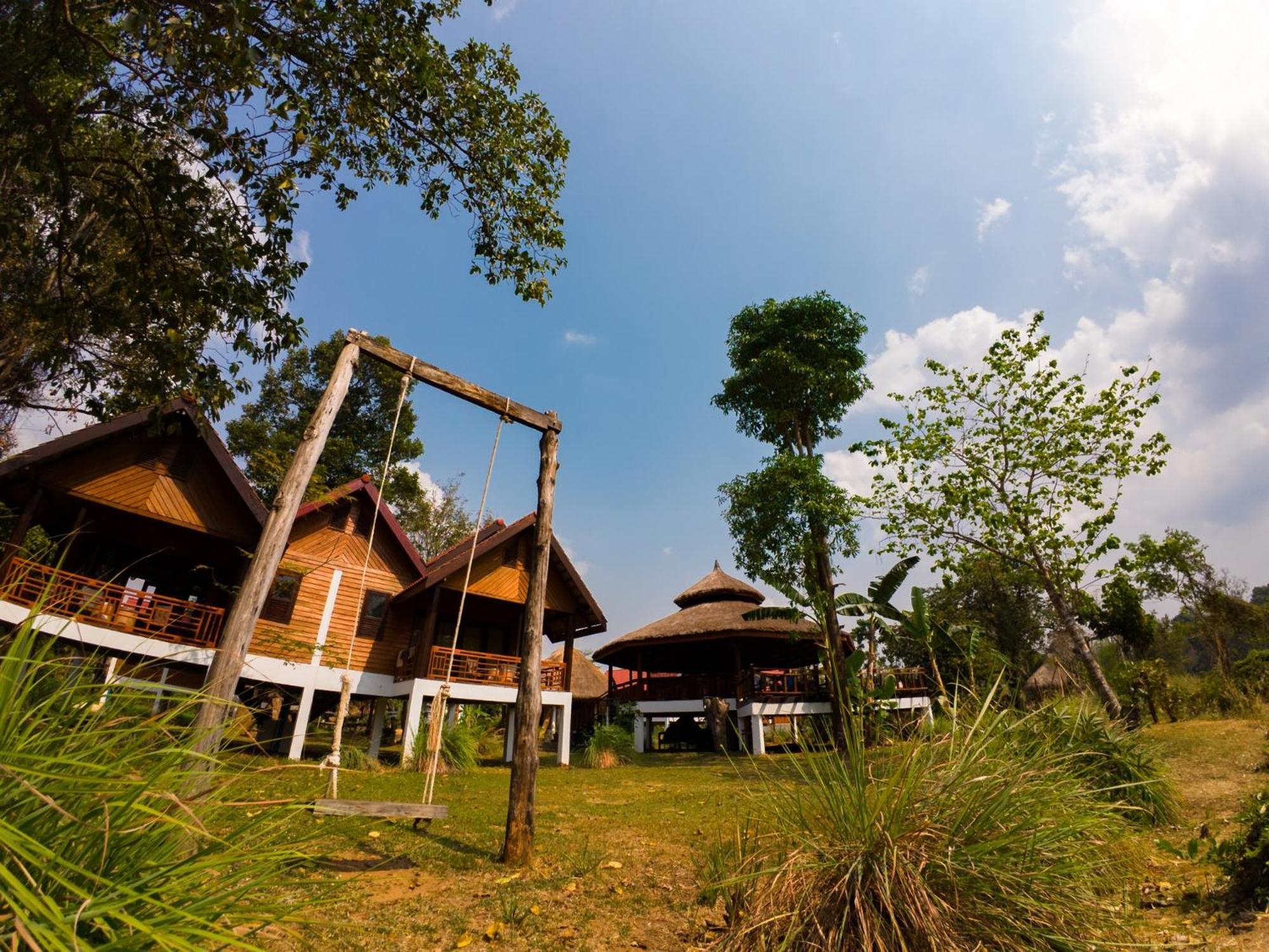 Bolaven Garden Bungalow And Tent - Tad Lo Ban Kiangtat Luaran gambar