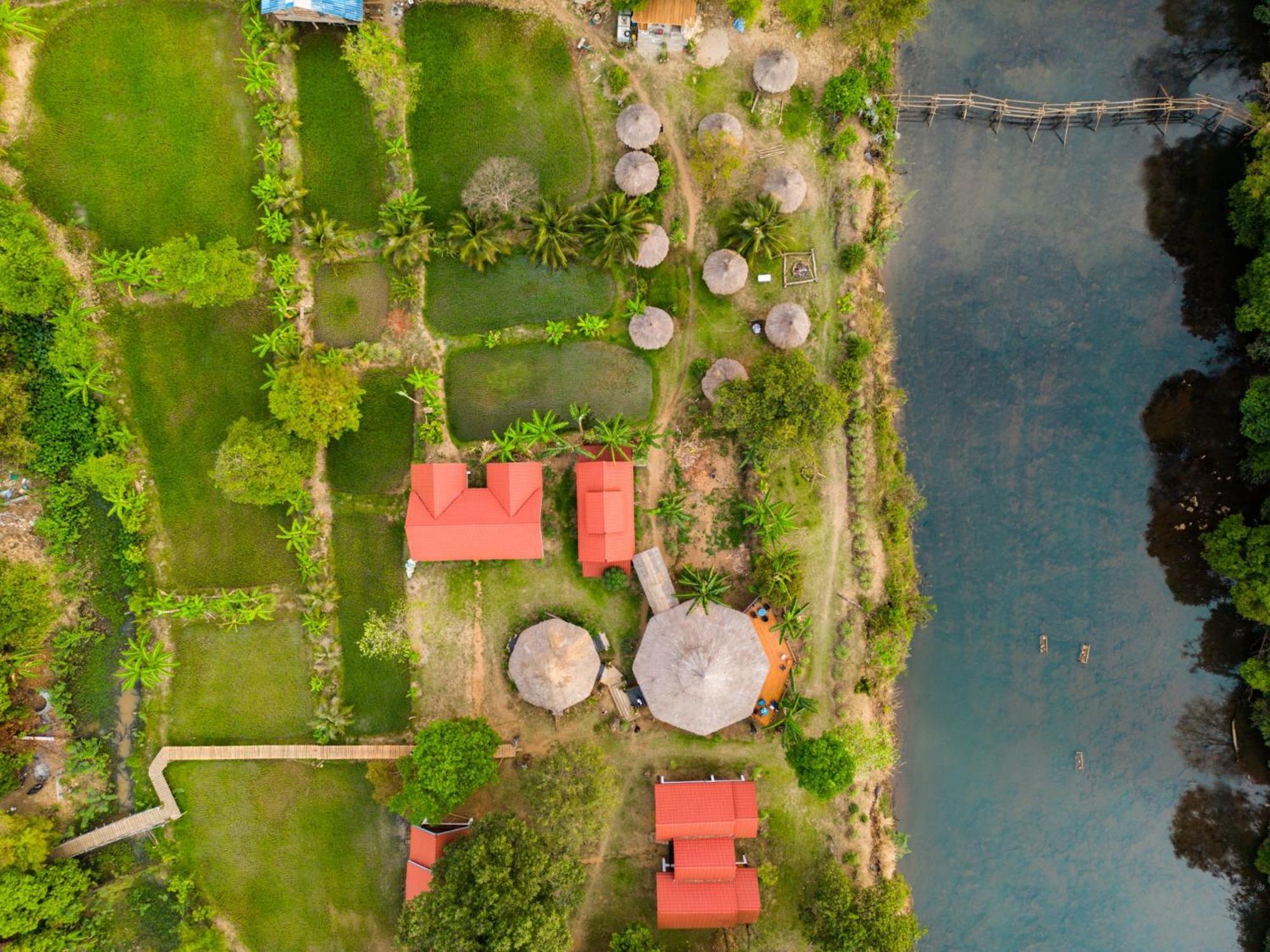 Bolaven Garden Bungalow And Tent - Tad Lo Ban Kiangtat Luaran gambar